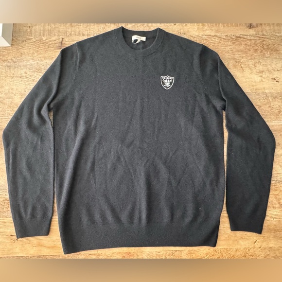 Vuori Other - VUORI Men's 100% Cashmere Sweater Black Size Large with Raiders Logo